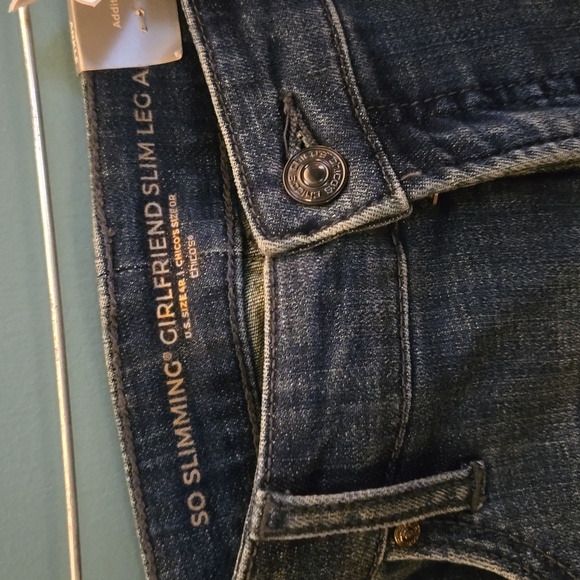 Chicos slimming girlfriend Jean sequin flowers on leg OR - Picture 4 of 6